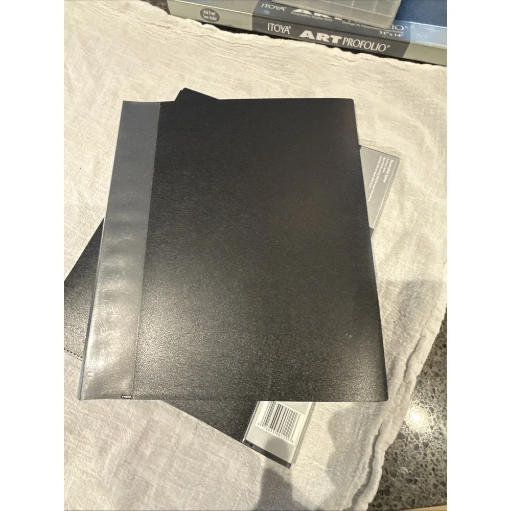 Itoya Art Fashion Profolio Set Of 2 81/2x11 Display Book Portfolio 6 Sleeve